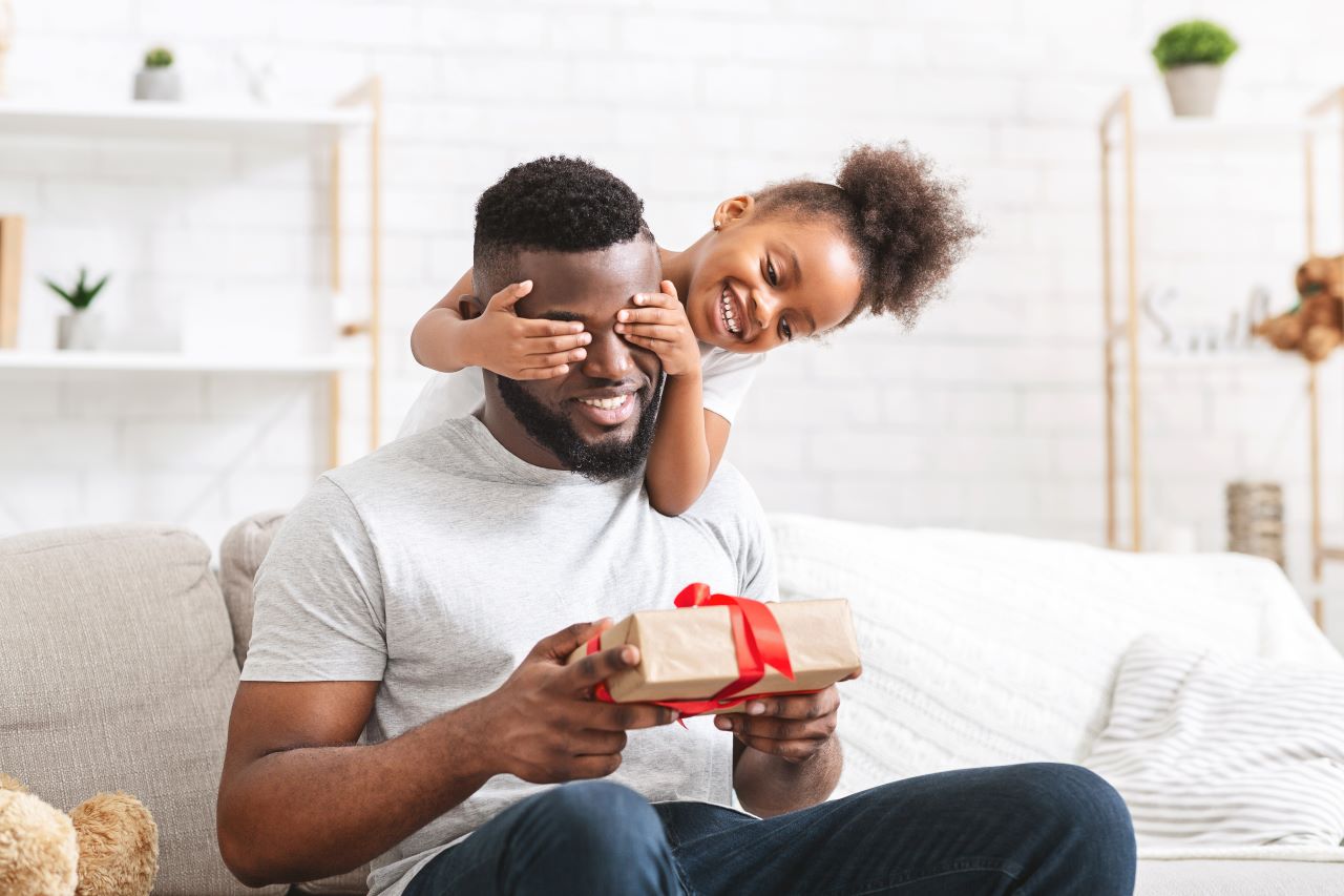 Video News 06.18.26: Father’s Day Spending to Set Record